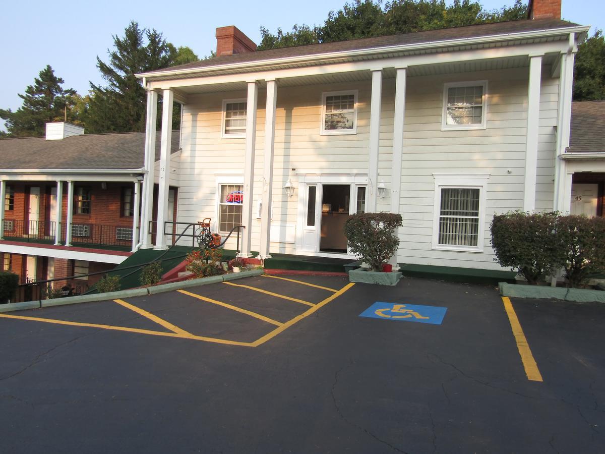 Boardman Inn Youngstown Exteriér fotografie